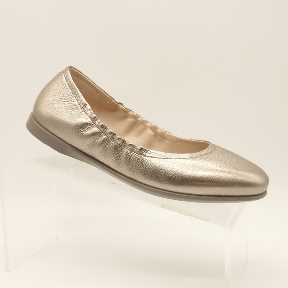 ecco flat shoes